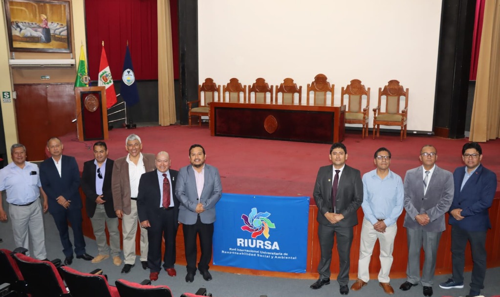 I Seminario Internacional de Educación Ambiental Universitaria - Universidad Nacional de Tumbes